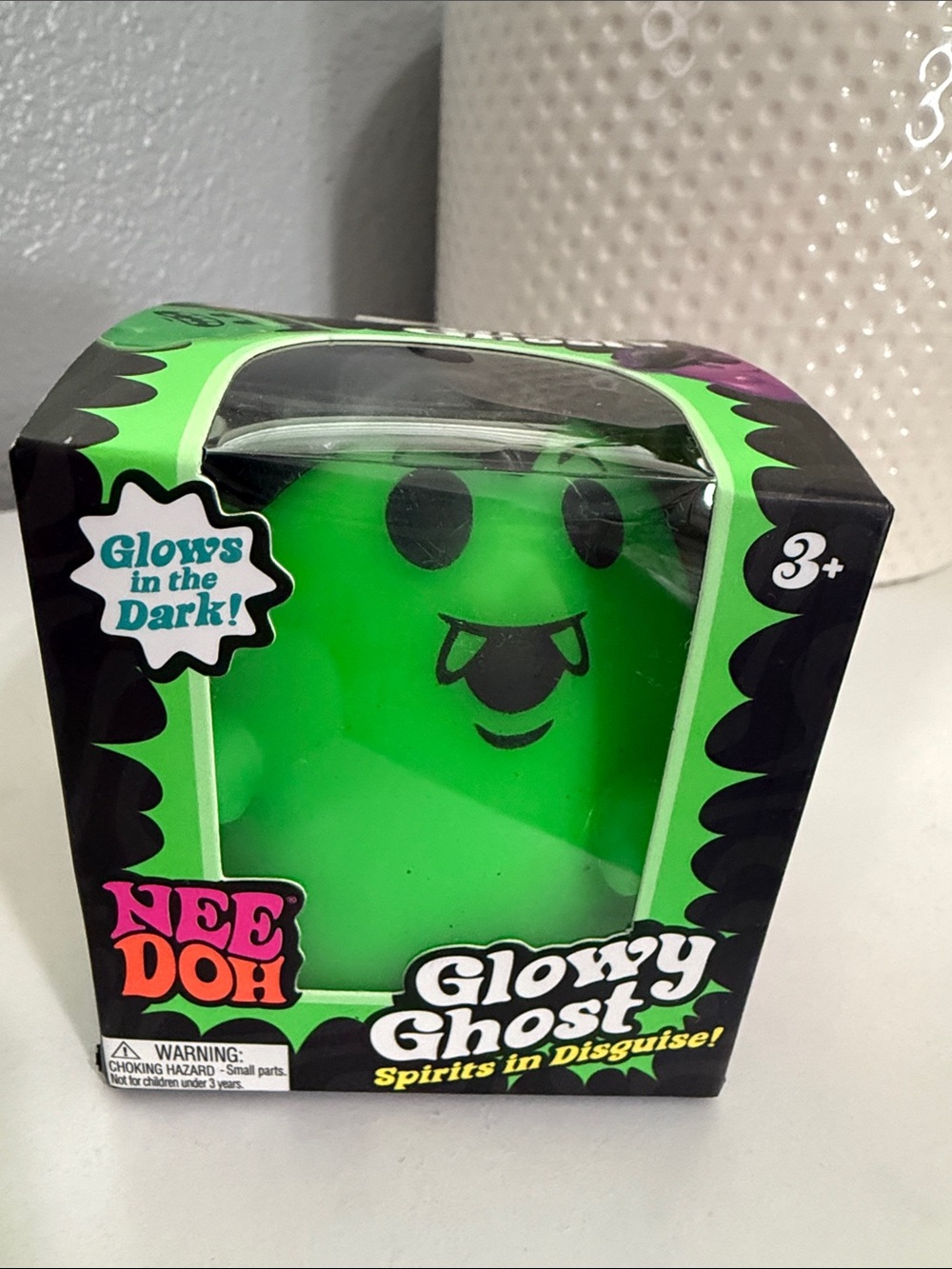 NeeDoh Glowy Ghost Glow-in-the-Dark Green Vampire 🧛 (AUTHENTIC)